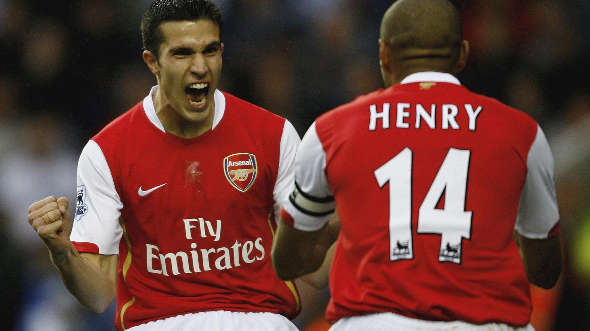 开云网页版-西甲门神神级扑救：快如闪电，力压群雄，西甲门将60米吊射